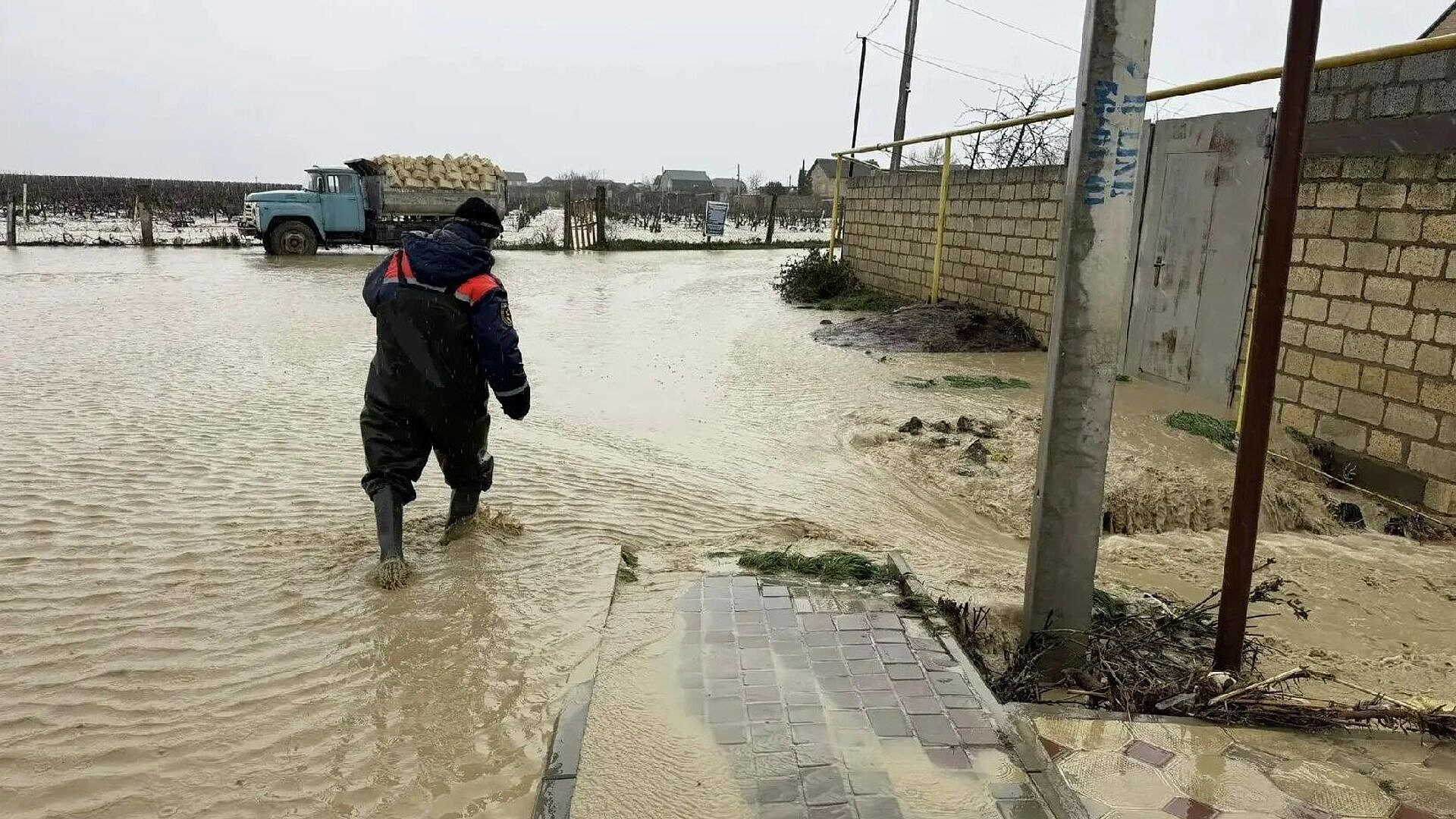 В Дагестане из-за циклона подтопило более шести тысяч жилых домов