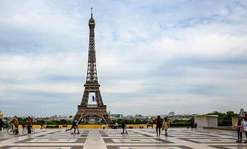 Глава ЦБ Франции предупредил об угрозе бюджетного удушья в стране