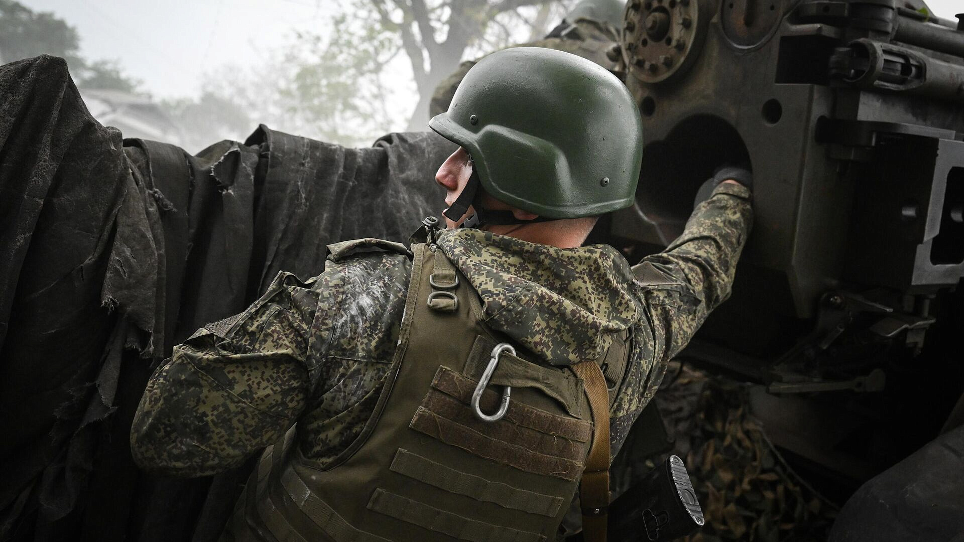 ��� �� ����� �������� ����� 215 �������� � ���� �������� "������"