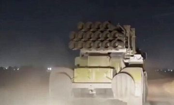 СМИ: ВС Пакистана уничтожили более 30 афганских танков, орудий и БТР