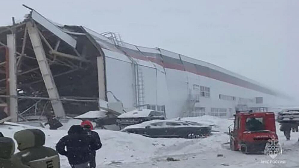 Крыша цеха липецкого завода обрушилась на площади пять тысяч квадратов