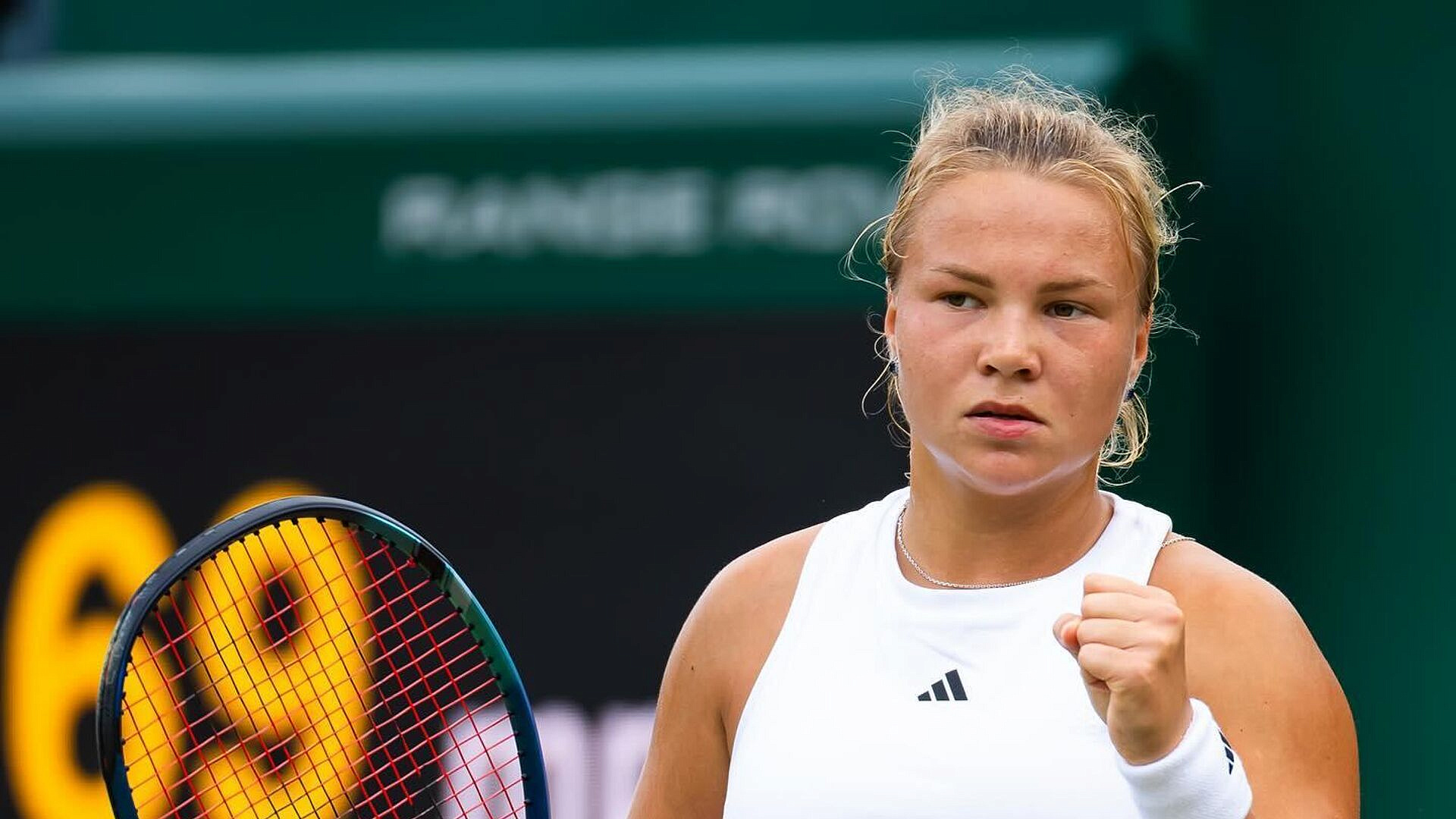 Российская теннисистка одержала победу на старте турнира WTA 1000 в Дубае