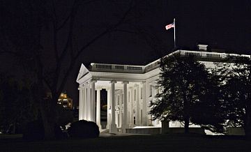 Замглавы Белого дома заявил, что Дания неспособна контролировать Гренландию
