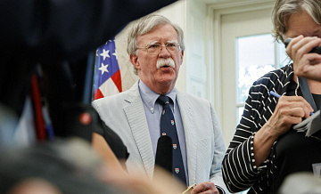 Экс-советник Трампа рассказал, зачем президенту США нужна Гренландия