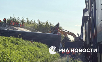 Машинист, погибший в ЧП под Брянском, спас сотни жизней, сообщили в РЖД