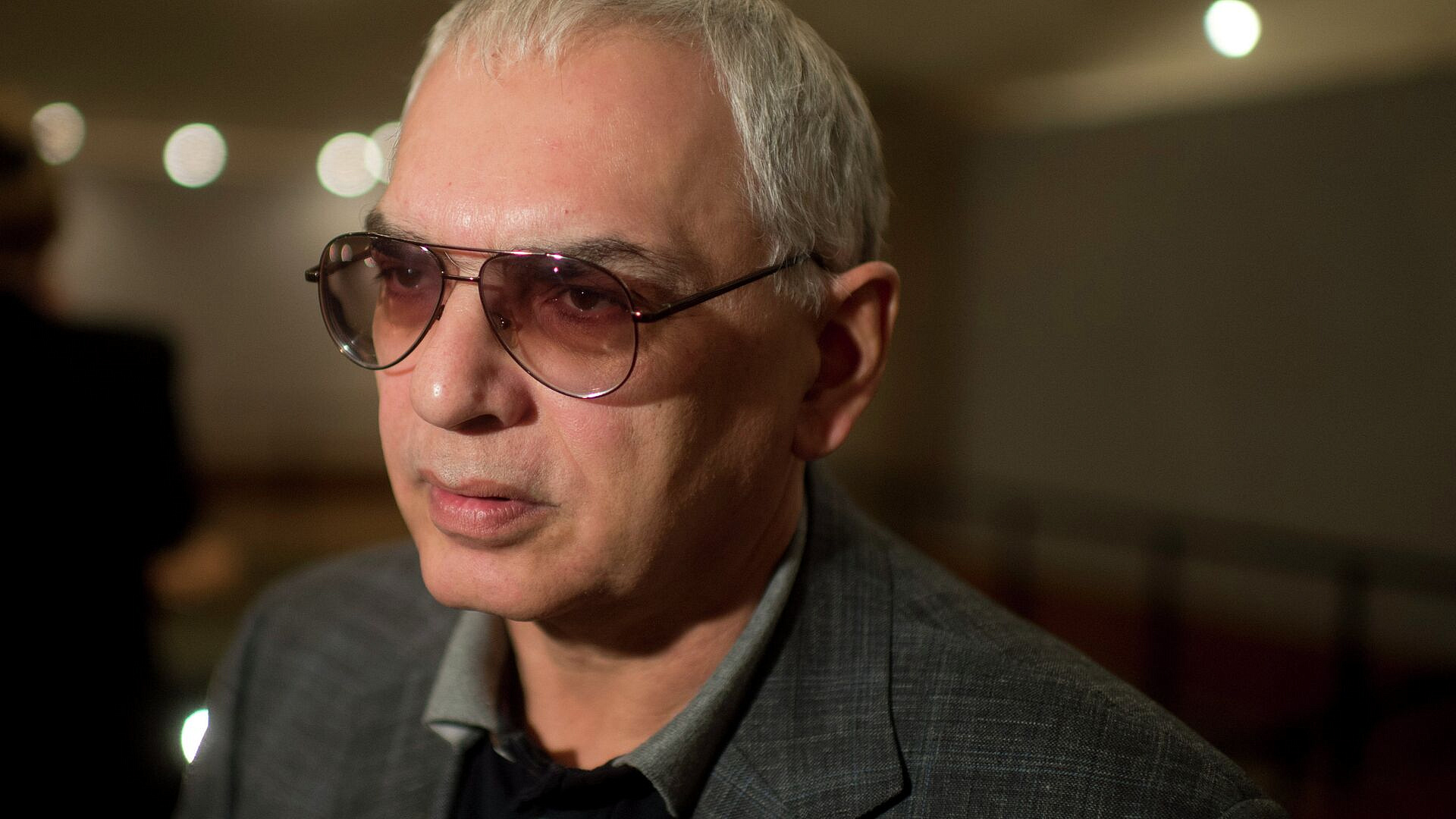 Шахназаров рассказал Путину, как составлялся список фильмов для школьников