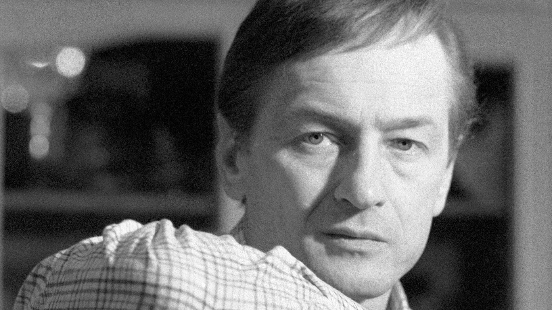 Мишустин выразил соболезнования в связи со смертью Михаила Ножкина