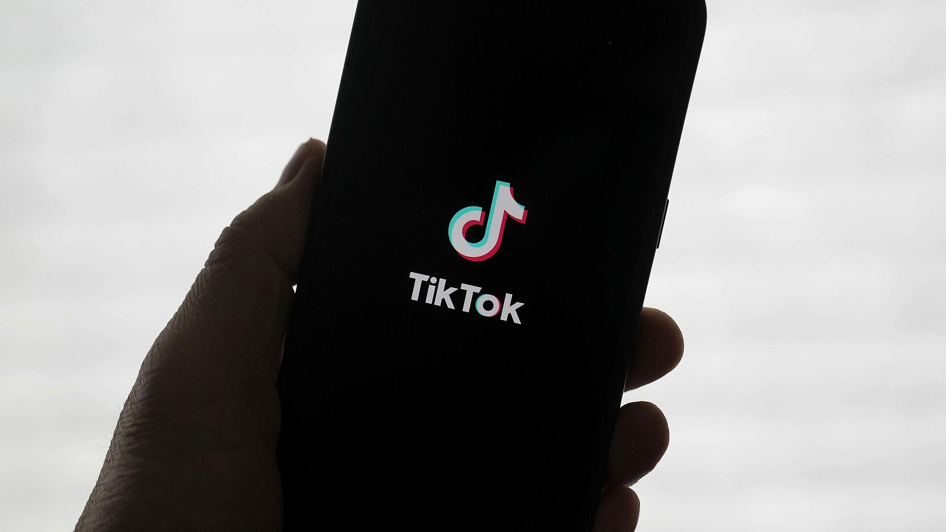 � ������ TikTok �������� ��� ������, ������� � �������������