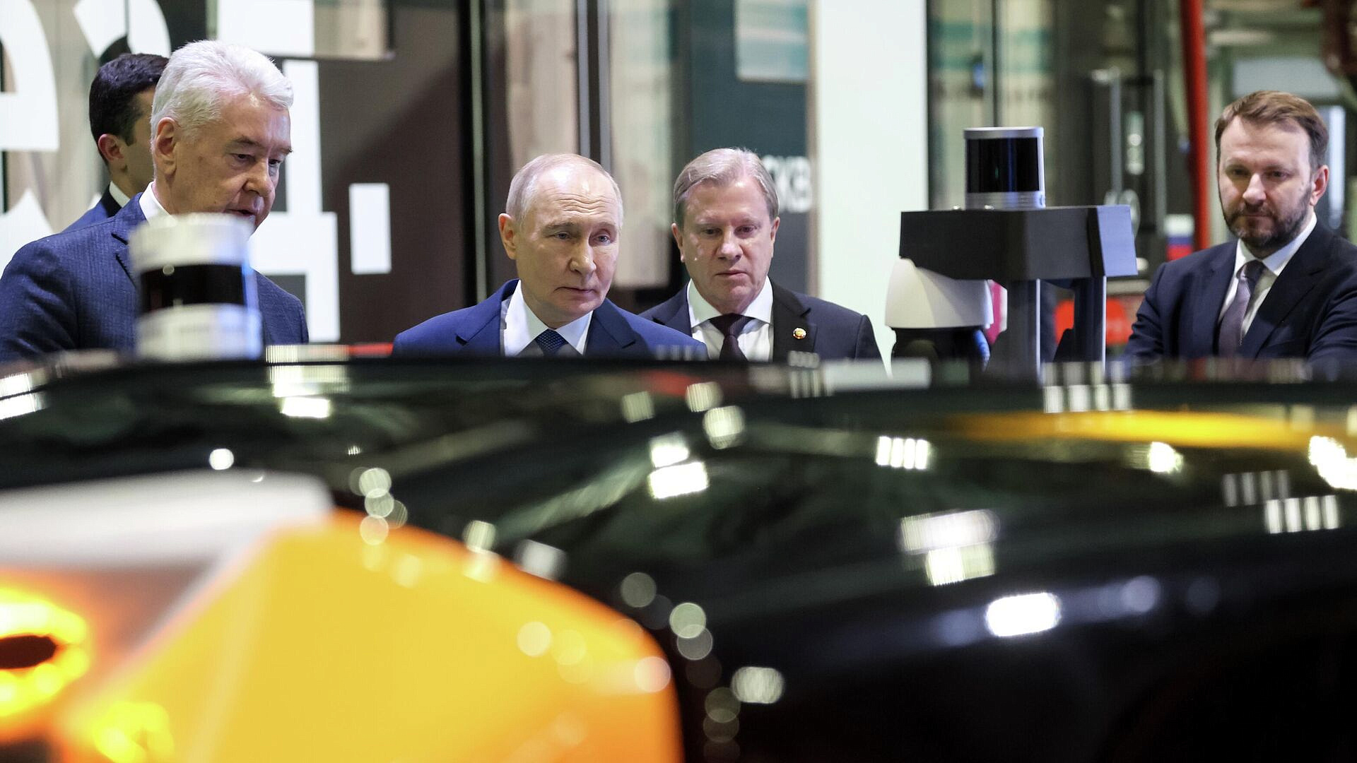 ����� ������� ����� �������, �������� ��������� ���������� �������