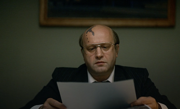 Бондарчук рассказал о большом успехе сериала "ГДР"