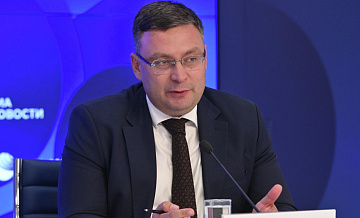 Суд отправил в СИЗО замглавы общества "Знание" Серикова