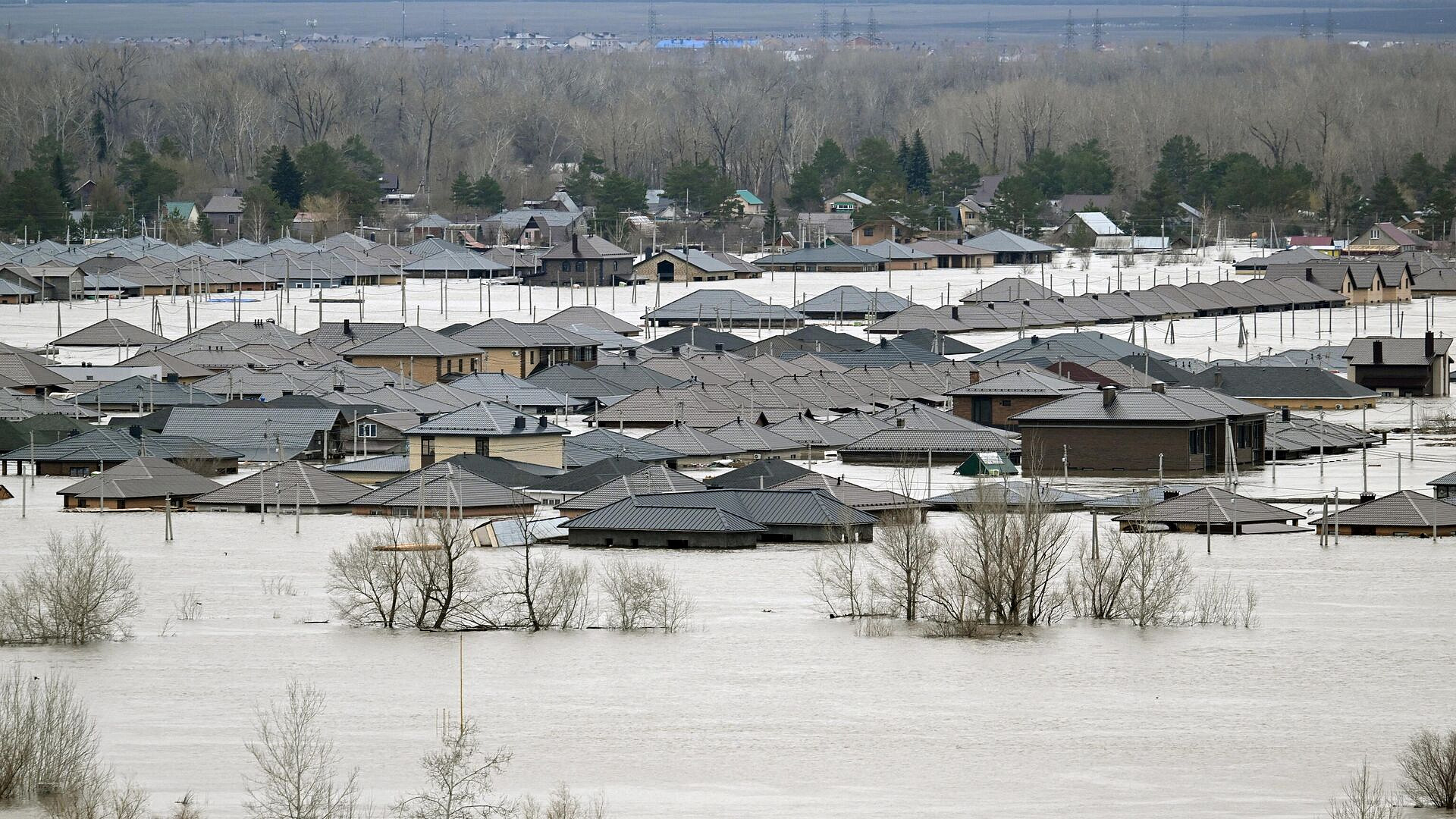 Власти рассказали о выплатах для пострадавших от паводка в Оренбуржье