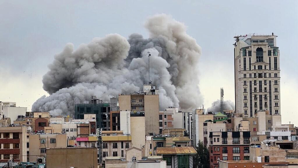 Климов призвал Запад серьезно отнестись к заявлению ПА ОДКБ по Ирану