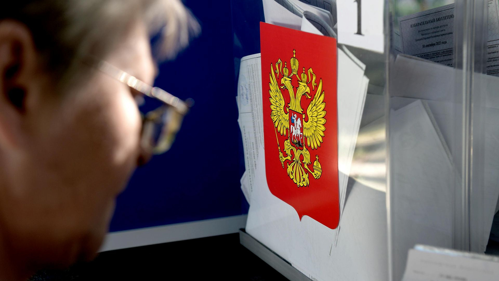 Проживающие в Канаде россияне смогут проголосовать на выборах в Госдуму