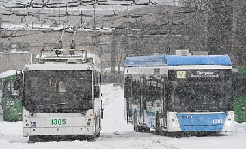 В Энгельсе остановили движение электротранспорта после ДТП с троллейбусом