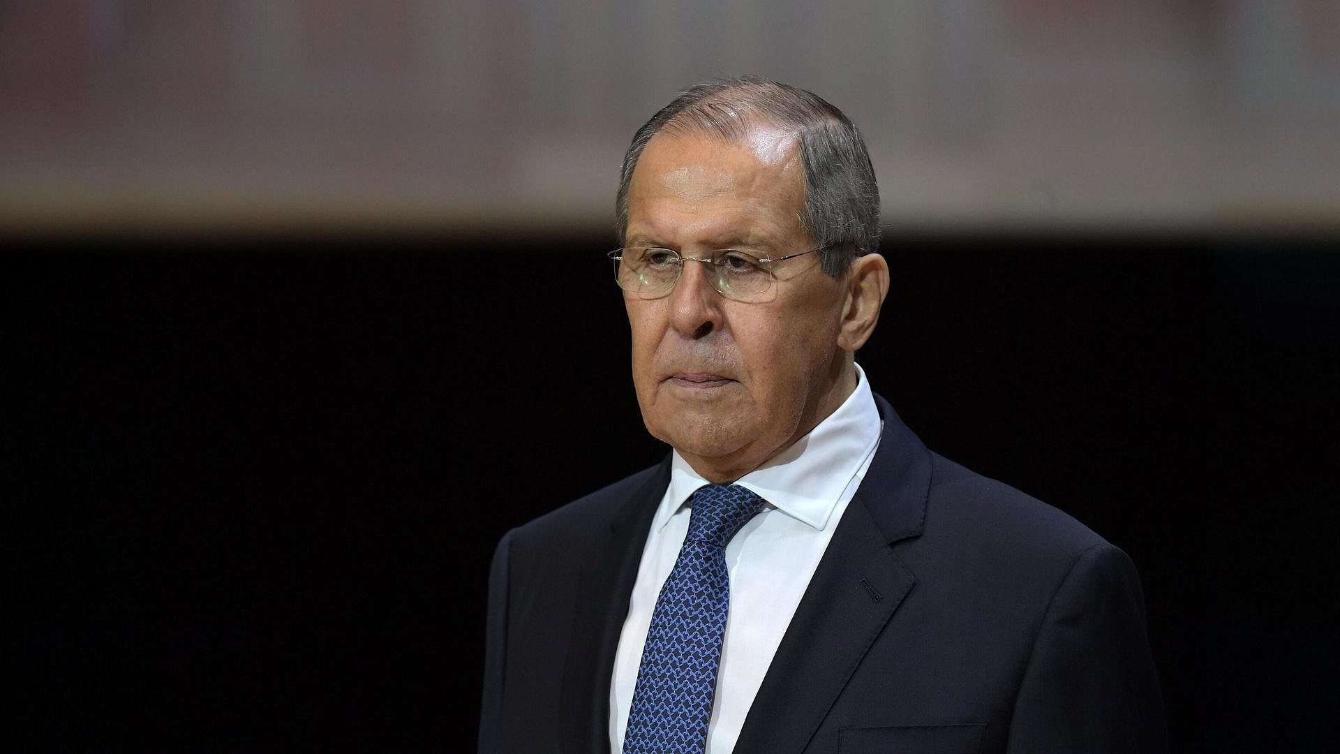 Лавров заявил о невозможности остановки конфликта на Украине по ЛБС