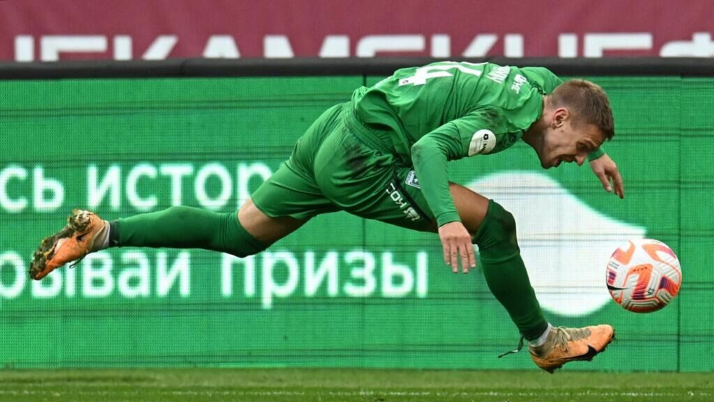 �������� ��������� "������" ����� ������� � ��������� "��������" �� ������