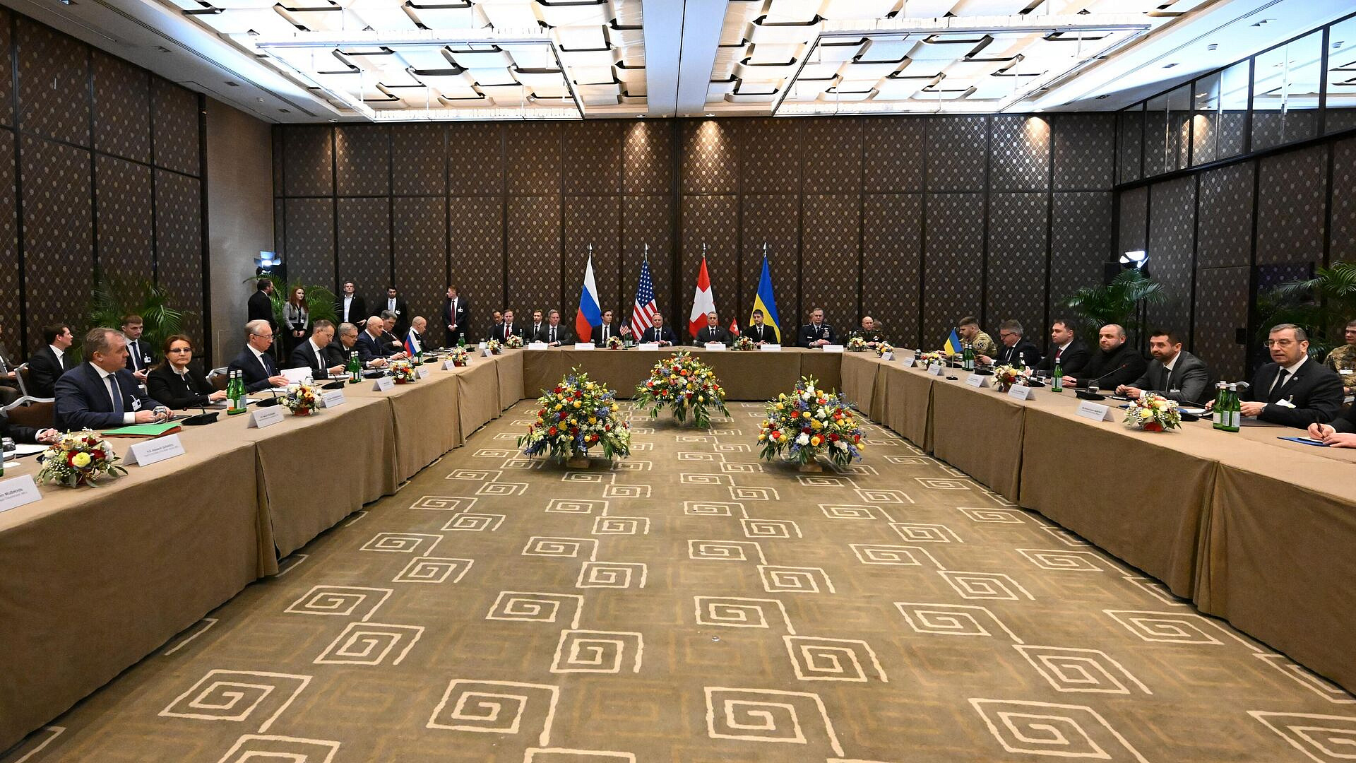 Переговоры в Женеве по Украине могли "застопориться", пишут СМИ