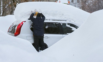Синоптик рассказал о высоте сугробов в разных точках Москвы и Подмосковья