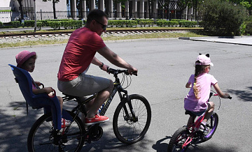 Одиноким отцам начнут выдавать маткапитал с 2022 года