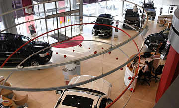 Toyota не возвращалась с прямыми продажами в Россию, считает эксперт