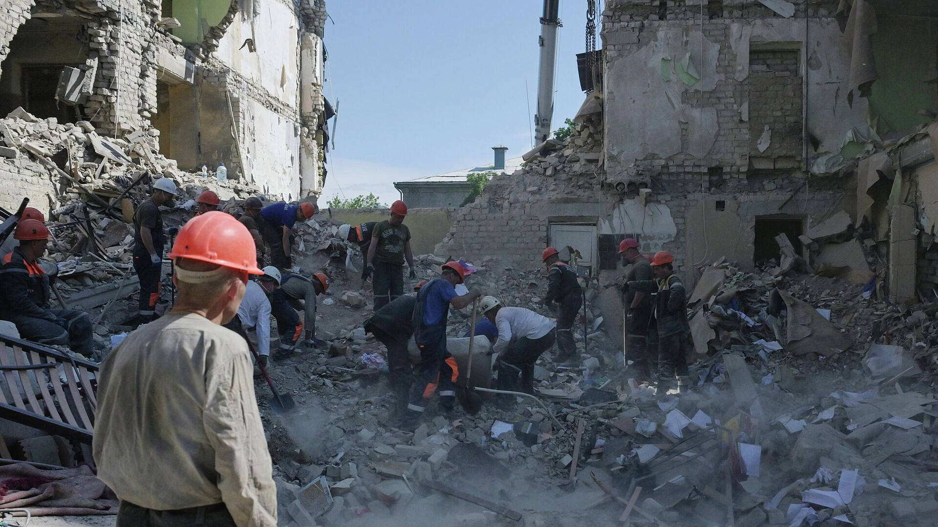 Лантратова: "Старобельская расправа" войдет в обвинение против Киева