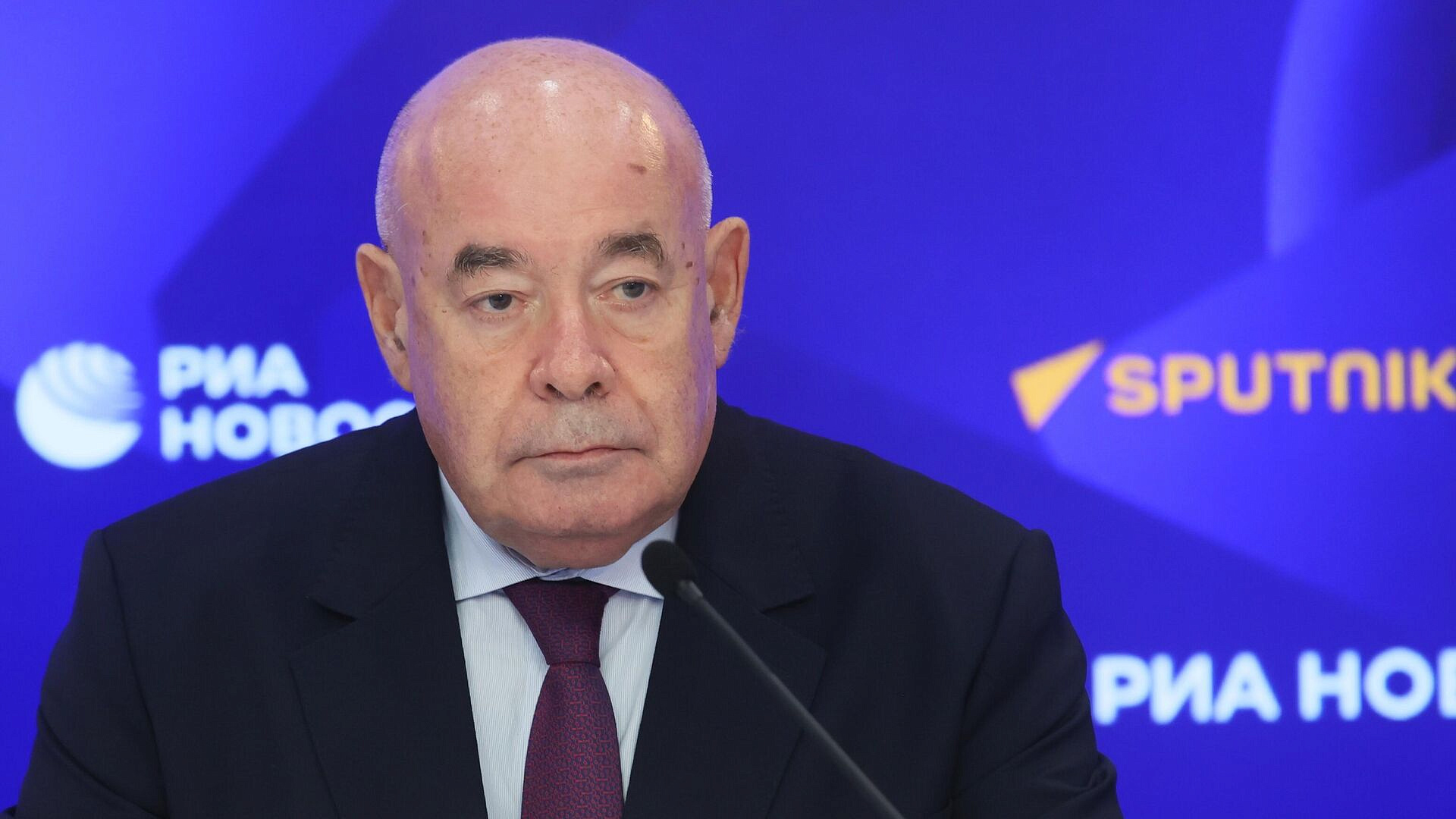 Именно Россия всегда была гарантом независимости Армении, заявил Швыдкой