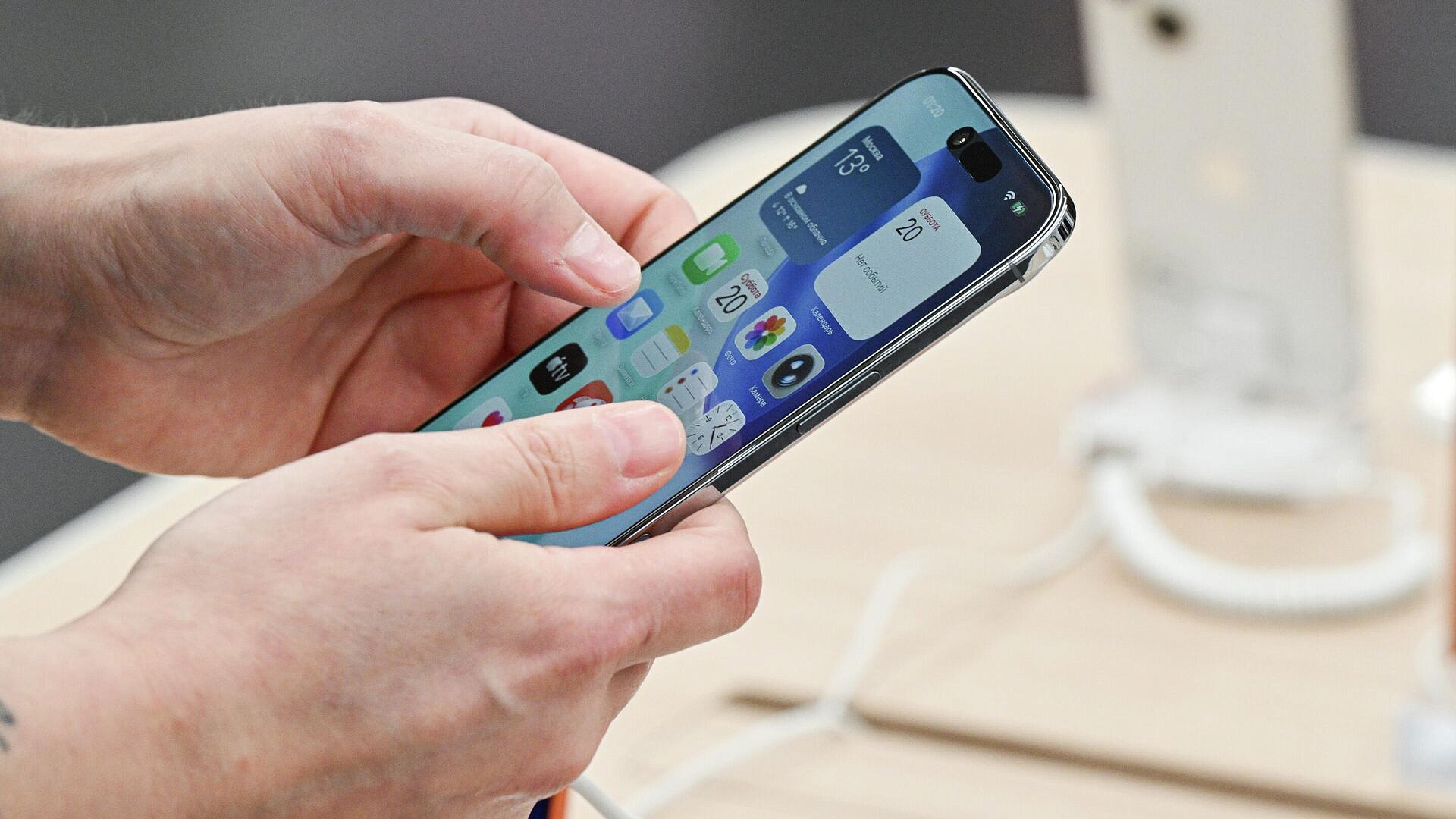 "Ничего не купить". Россияне столкнулись с новой проблемой из-за санкций