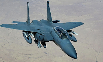 Американский истребитель F-15 потерпел крушение в Кувейте