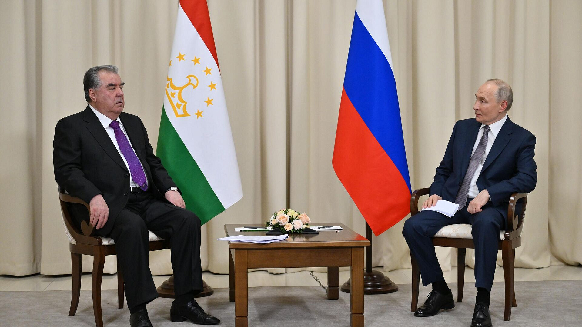 ����� � ������ ������ ���������� �� ����� ����� ������������