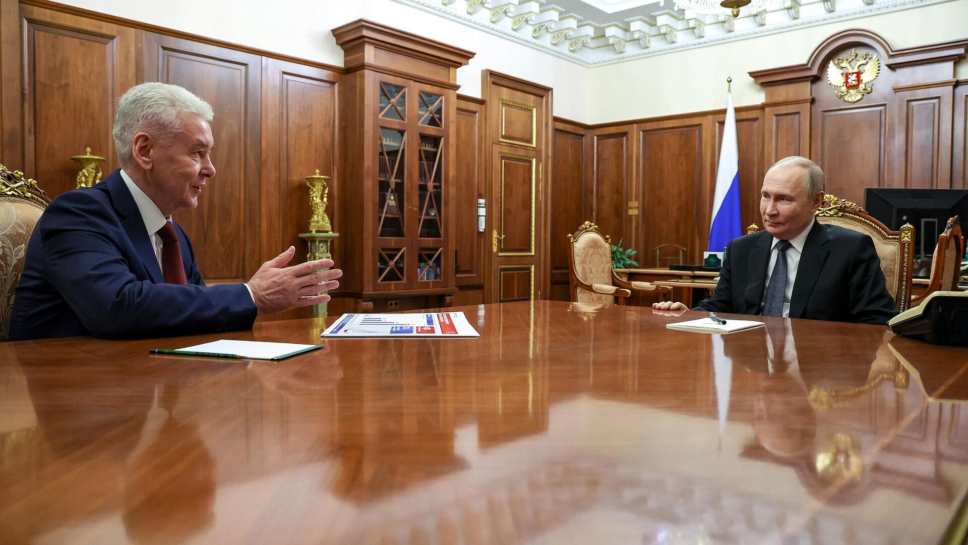 Путин отметил работу Собянина в сфере здравоохранения