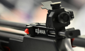 Томшина победила в масс-старте на ЧР по биатлону