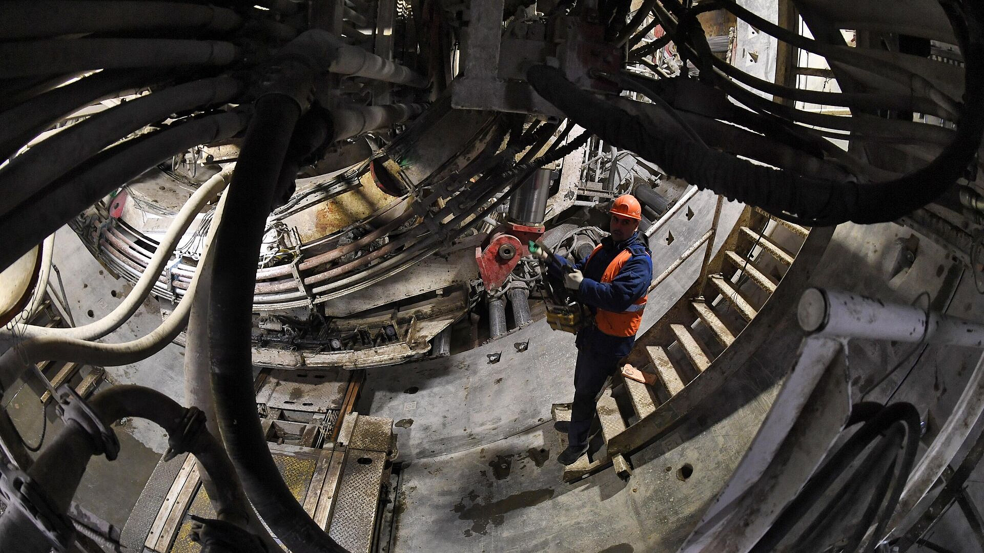 В Красногорске завершили прокладку тоннелей между двумя станциями метро