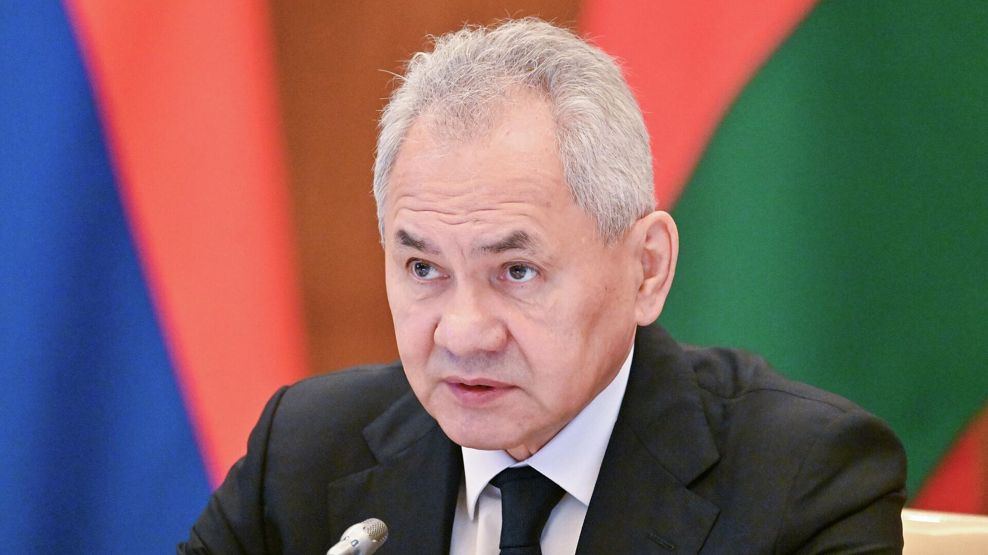 Шойгу назвал учения ядерных сил России и Белоруссии оборонительными