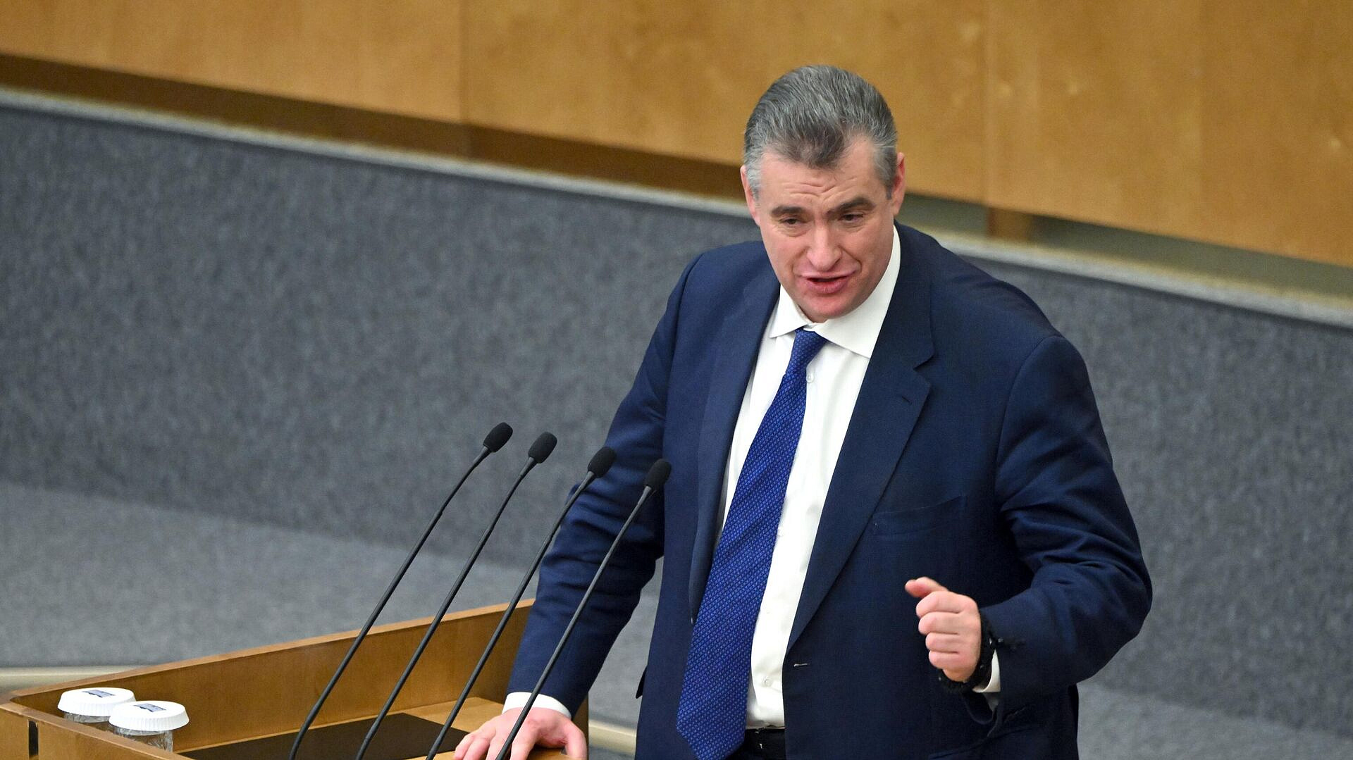 Слуцкий призвал устранить социально-экономическую диспропорцию