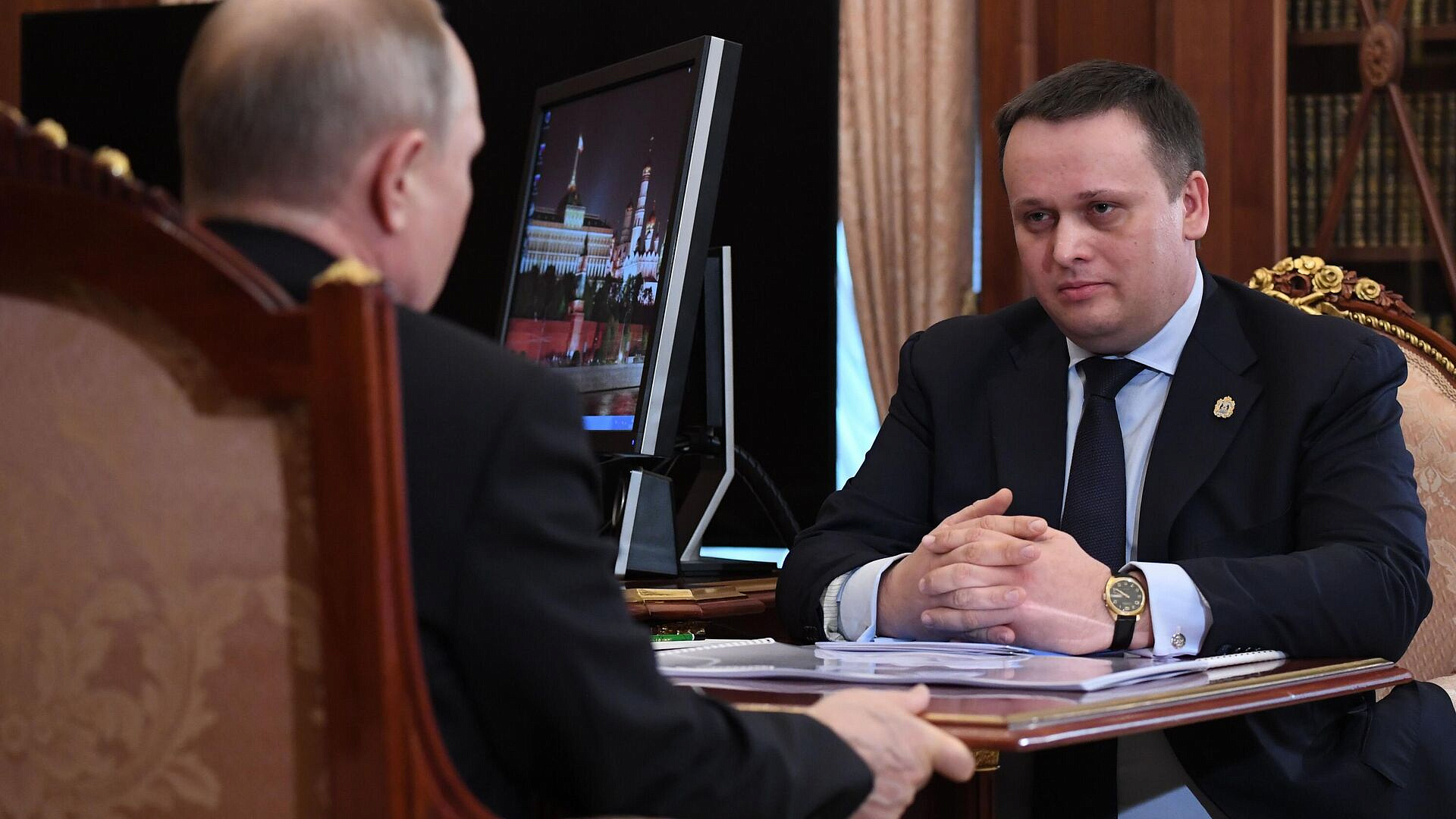 ����� ��������� ����������� � ������������ ������������ �������