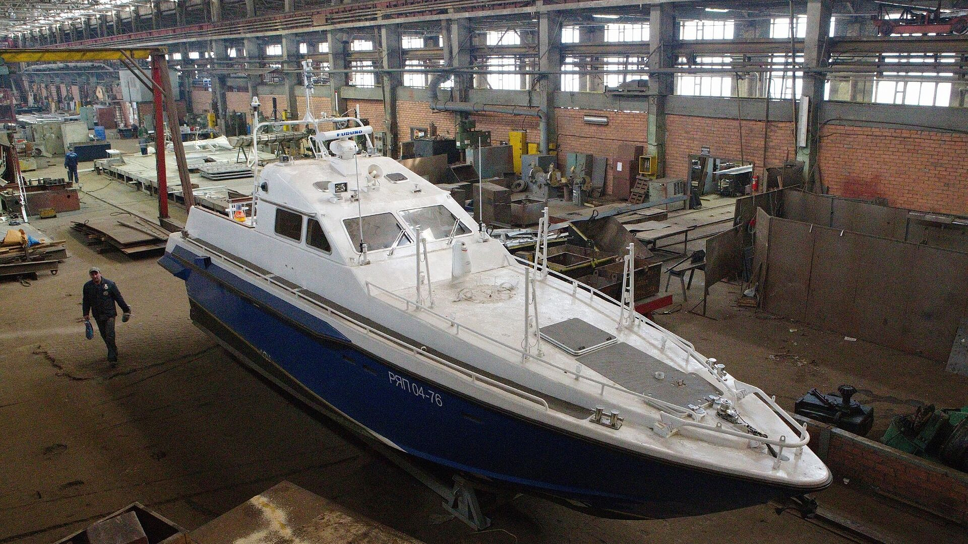 Патрушев призвал упреждать аварии на российских судах