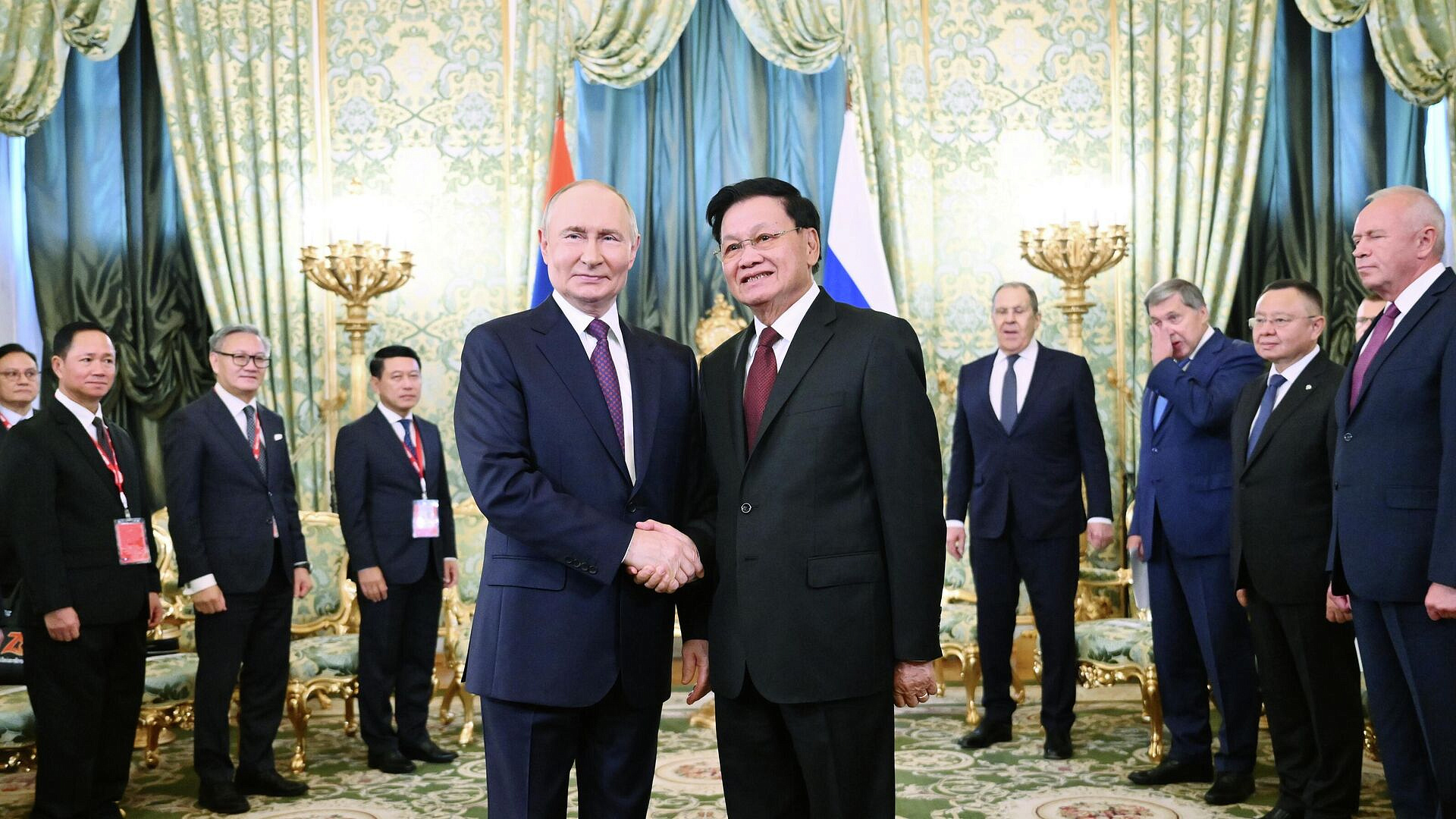 Президент Лаоса выразил сожаление, что не смог посетить парад на 9 мая