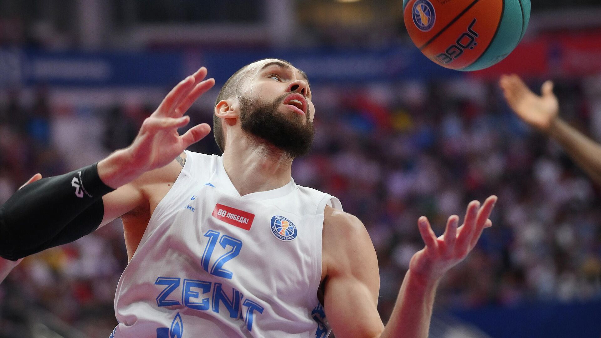 "�����" ��������� "������" � �������� � 50 ����� � ����� ������ ���� ��� 