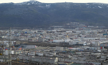 В Магадан из отдаленного поселка доставили морем груз для СВО