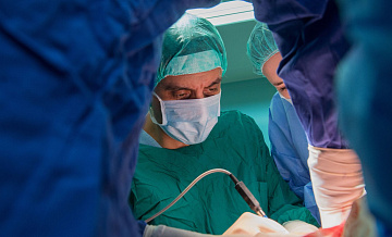 Гигантскую опухоль удалили у 14-летней девочки врачи из Хабаровска