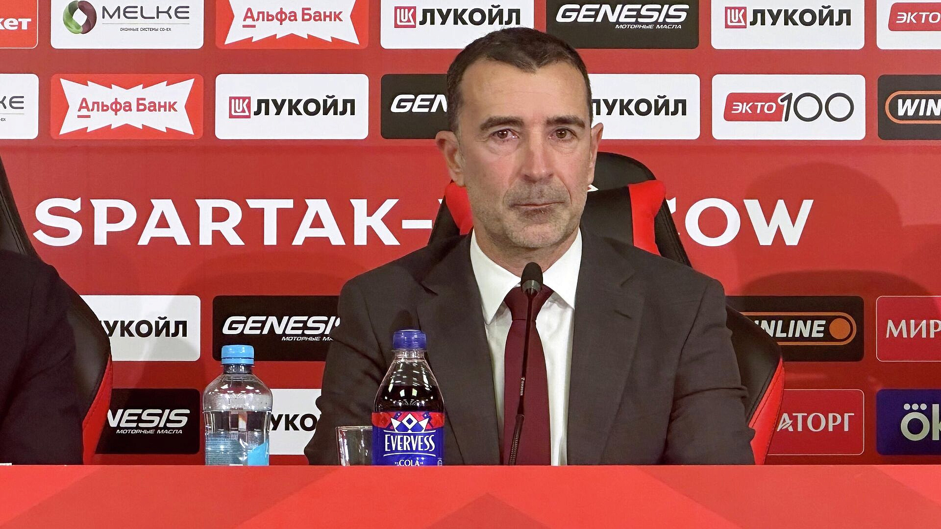 Новый тренер "Спартака" высказался о судействе в РПЛ