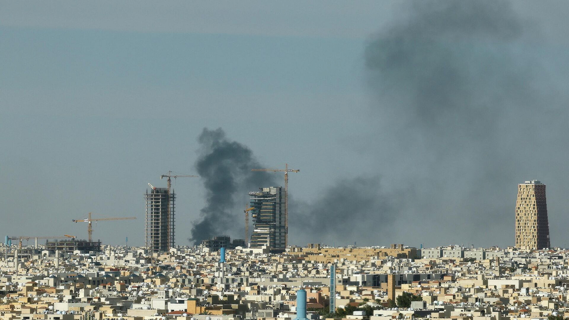 ПВО ОАЭ за сутки перехватила шесть баллистических ракет