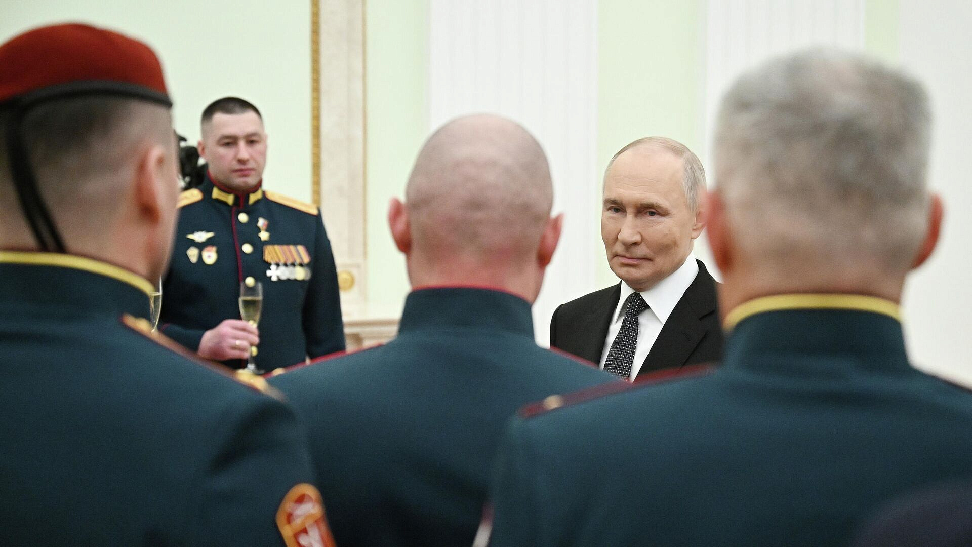 Путин поблагодарил героев спецоперации за верность присяге