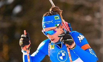 Итальянская биатлонистка выиграла гонку преследования на этапе Кубка мира