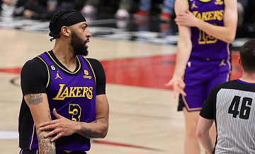 "Лейкерс" крупно проиграли "Оклахоме" в домашнем матче НБА