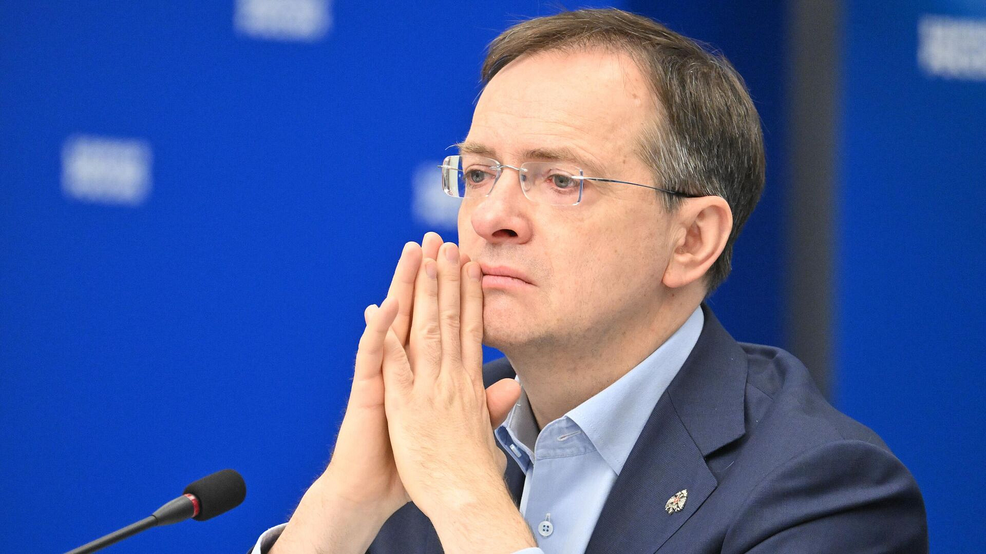 Мединский привел историческую справку для генсека НАТО