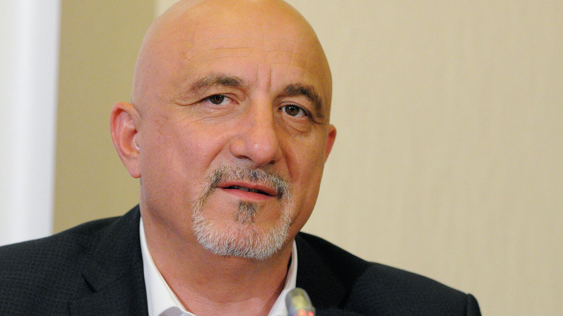 Экс-министр энергетики Украины посоветовал искать жилье с печным отоплением