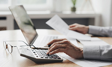 СДЭК приостановил отправку посылок