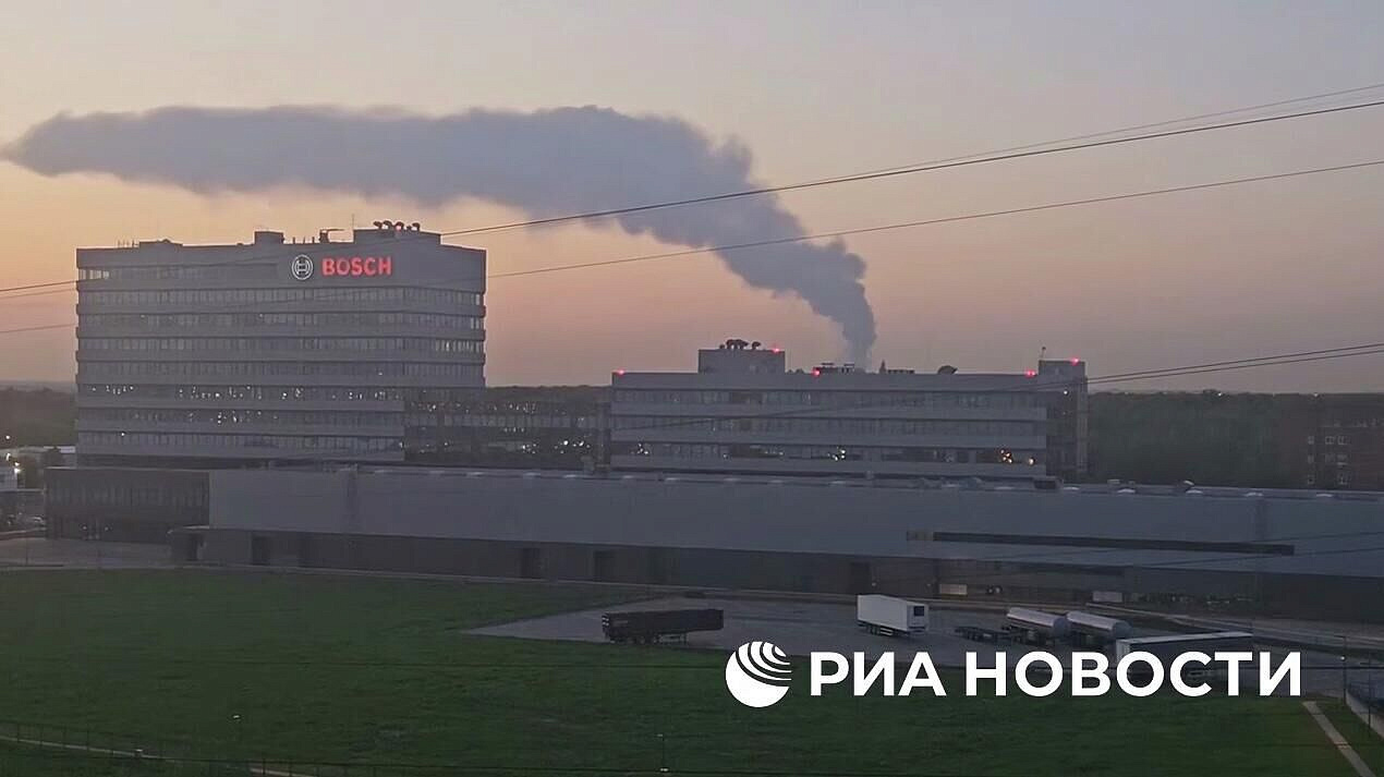 В Подмосковье выяснят причины пожара на складе
